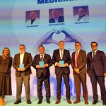 Rosario Serrano, directora de Negocio de Unidad Editorial; los médicos premiados Eduard Vieta, Julio Ancochea y Luis Madero; el presidente de Pfizer, Carlos Murillo; y el director Editorial del Área de Salud de Unidad Editorial, Daniel Aparicio.